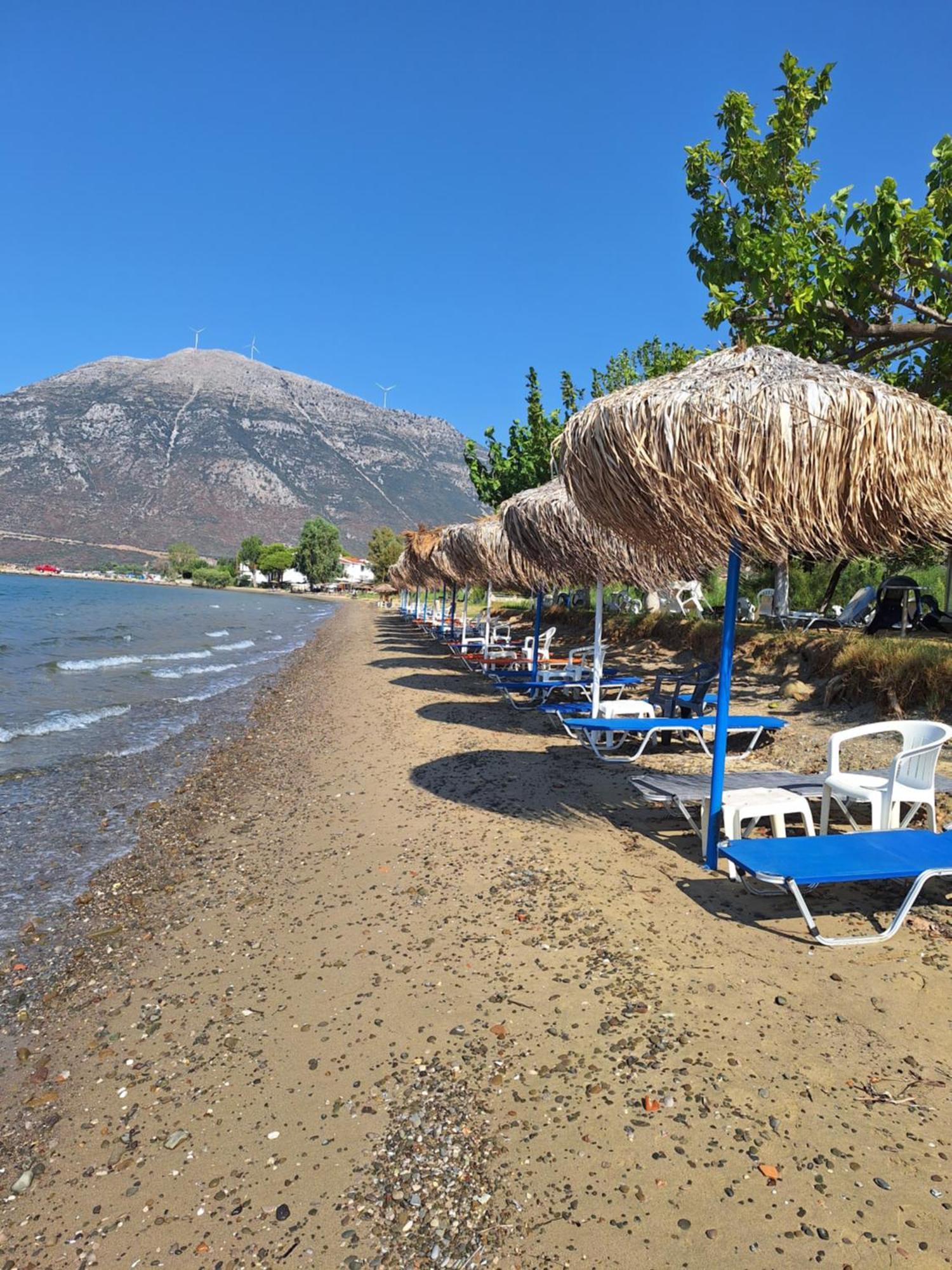 Makinia Beach Nafpaktos Exterior photo
