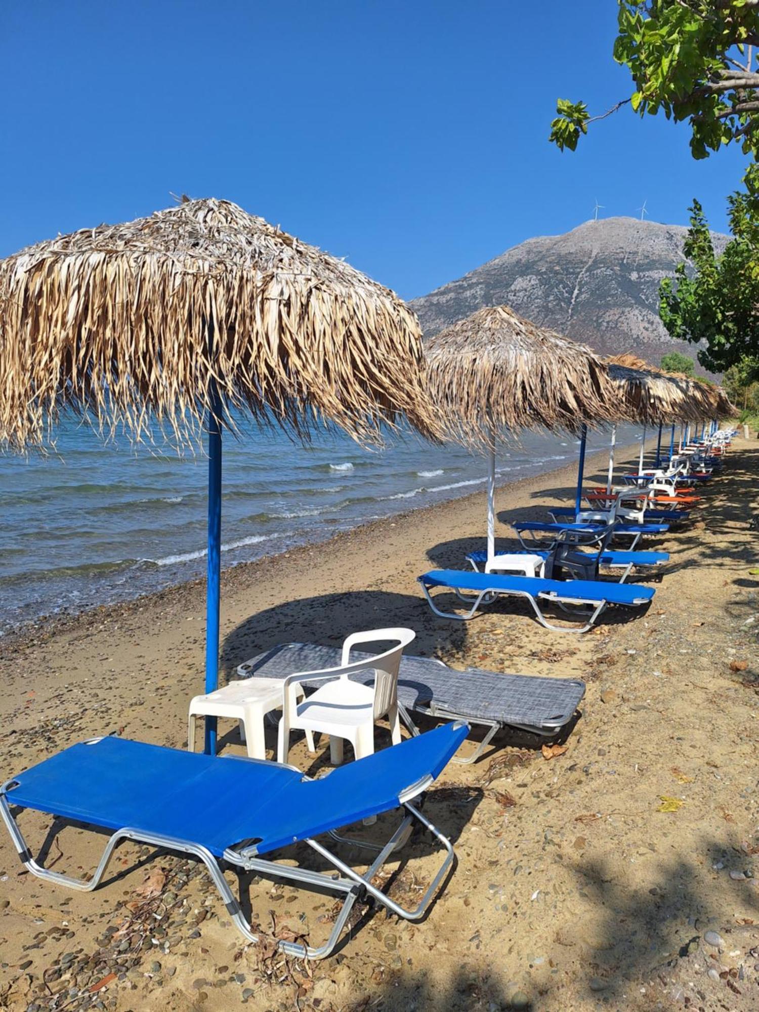Makinia Beach Nafpaktos Exterior photo