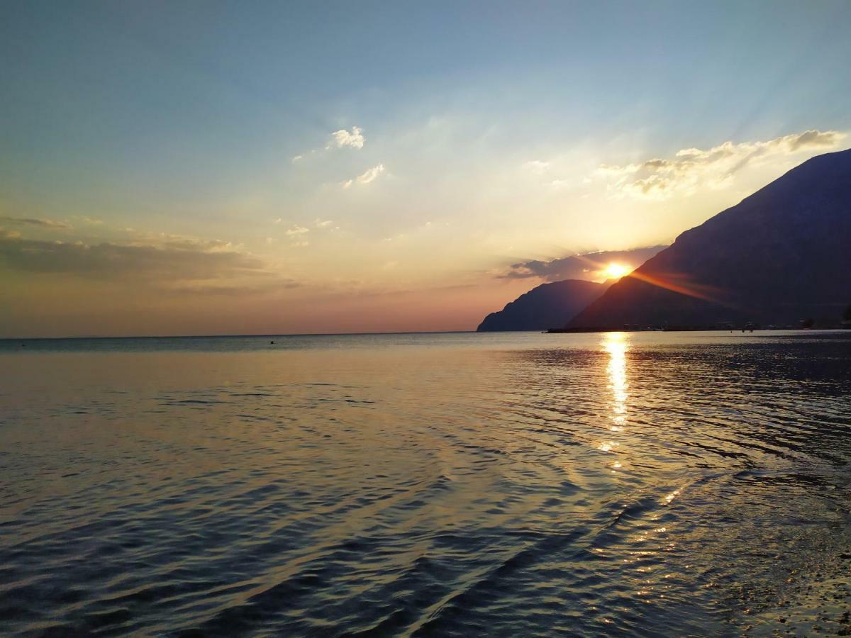 Makinia Beach Nafpaktos Exterior photo